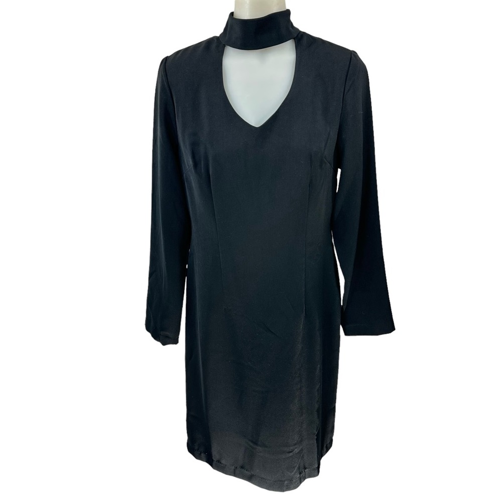 METROSTYLE Black Dress Size 8 Long sleeve Cutout bodice v-neck Back Zip …